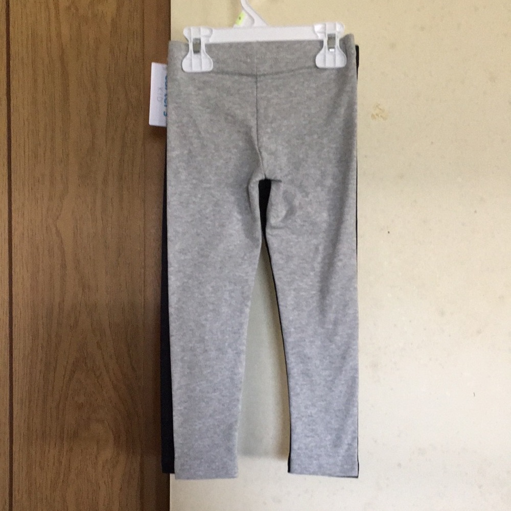 *NEW* Carter’s Kid legging set of 2